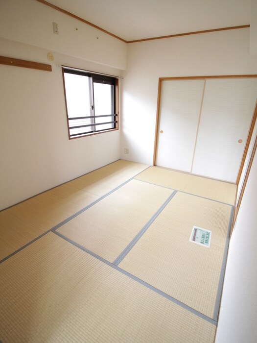 居室 ラポール菅田