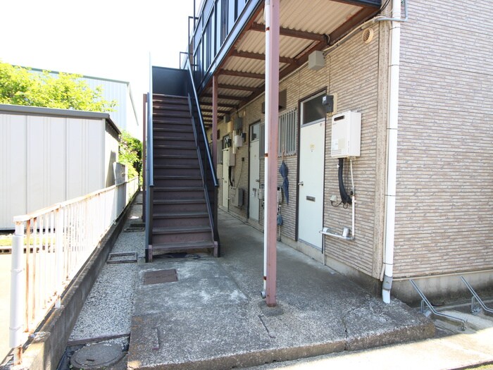 エントランス部分 第３城所ハイツ