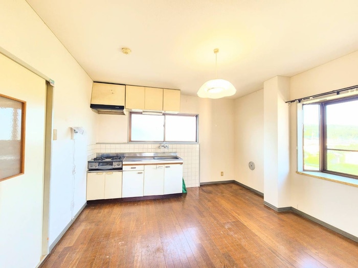 居室 エミグランド