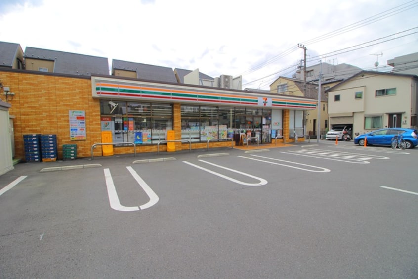 セブンイレブン　板橋東新町2丁目店(コンビニ)まで366m ラヴェレスクテラス