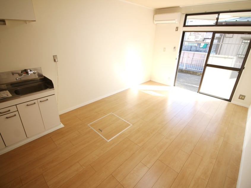 居室 パールコーポ鶴