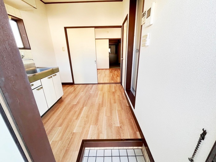 玄関 広瀬ハイツ