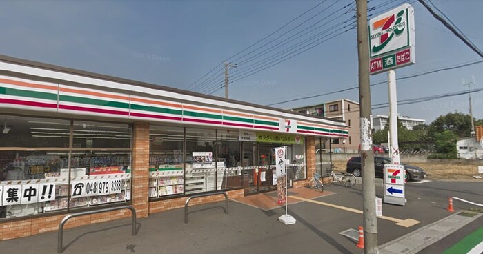 北越谷３丁目店(コンビニ)まで200m マンション戸田