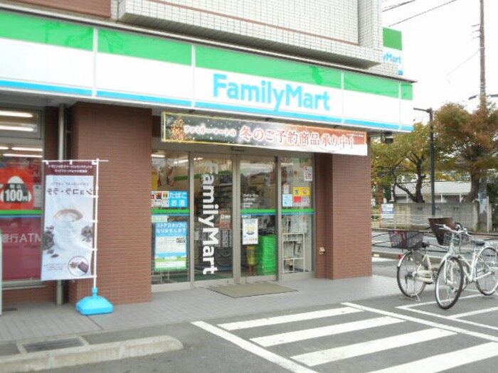 ファミリーマート１辻堂神台店(コンビニ)まで800m フヨウハイツ１