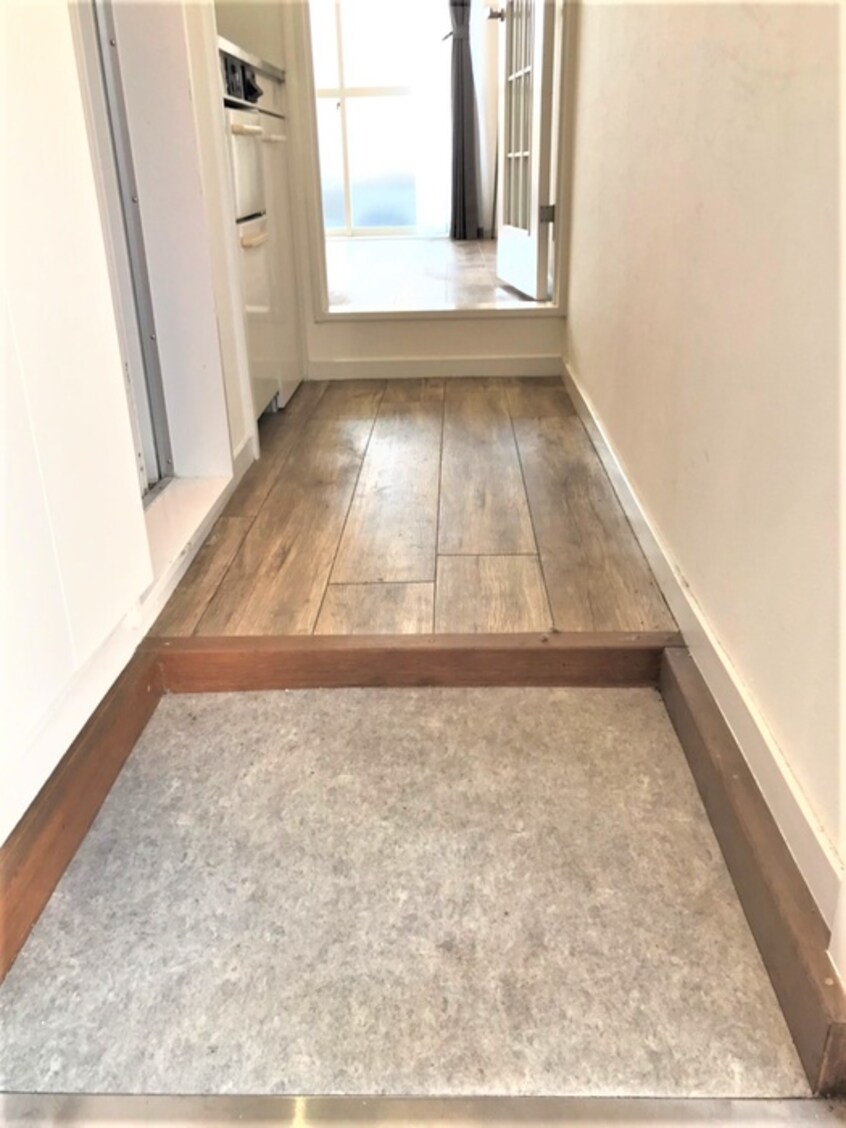 玄関 仮）ジェスク