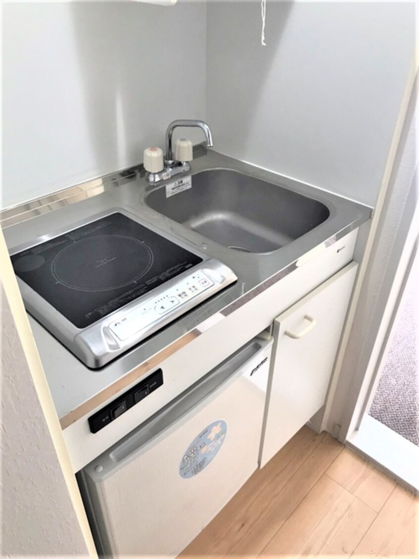 キッチン 仮）ジェスク