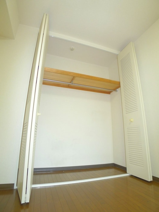 収納 イーストパーク胡録台