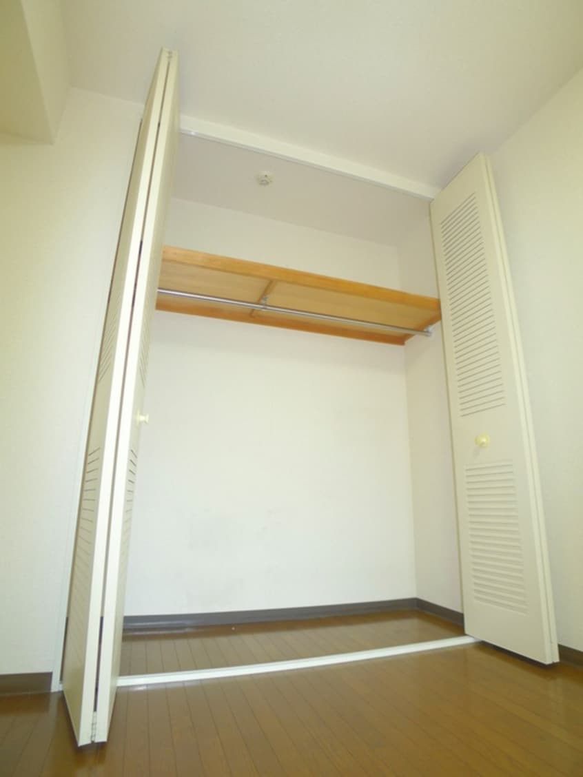 収納 イーストパーク胡録台