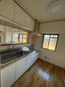 キッチン シャルマン２