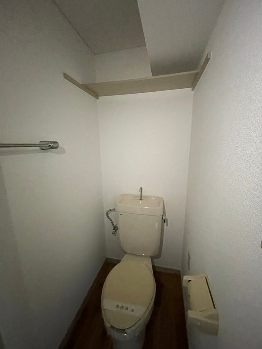 トイレ シャルマン２