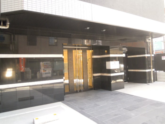 エントランス部分 グラントゥルース巣鴨(203)