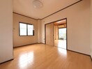 居室 日の出町ニューコーポ