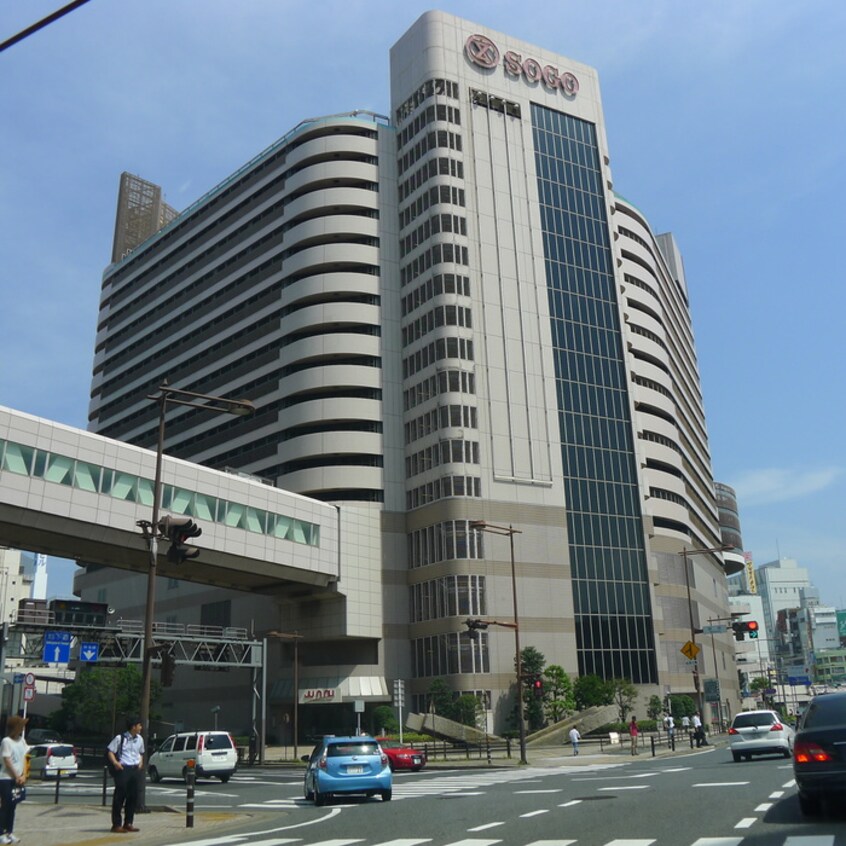 そごう(デパート)まで880m 千葉中央駅前ビル