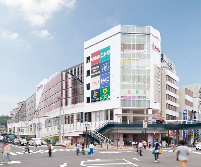 サクラス戸塚店(ショッピングセンター/アウトレットモール)まで831m ベレーザ戸塚