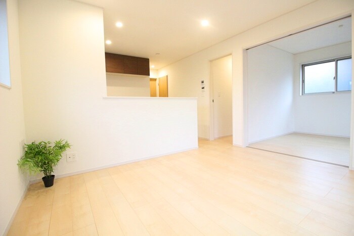 居室 KHOUSEズーラシア