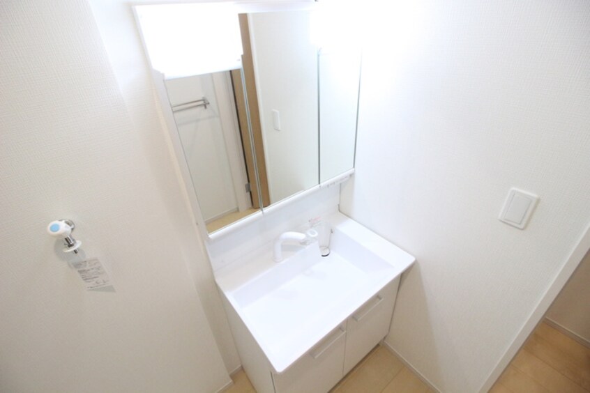 洗面 KHOUSEズーラシア