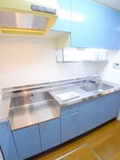 キッチン サニーフォレスト藤原弐番館