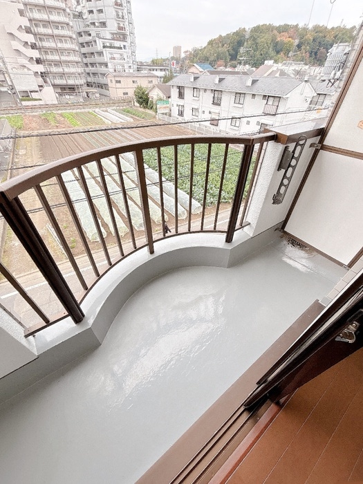 ベランダ・バルコニー エミネンス聖蹟