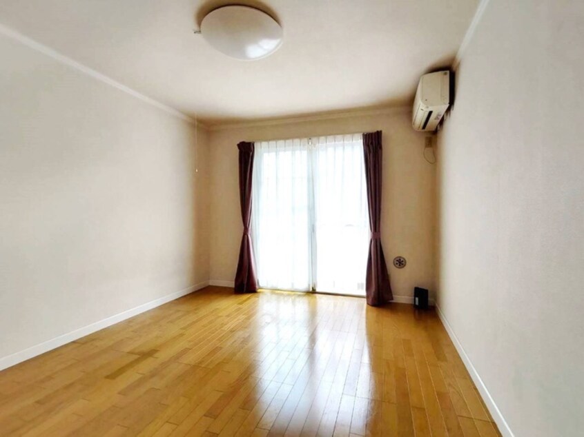 居室 石黒レジデンス