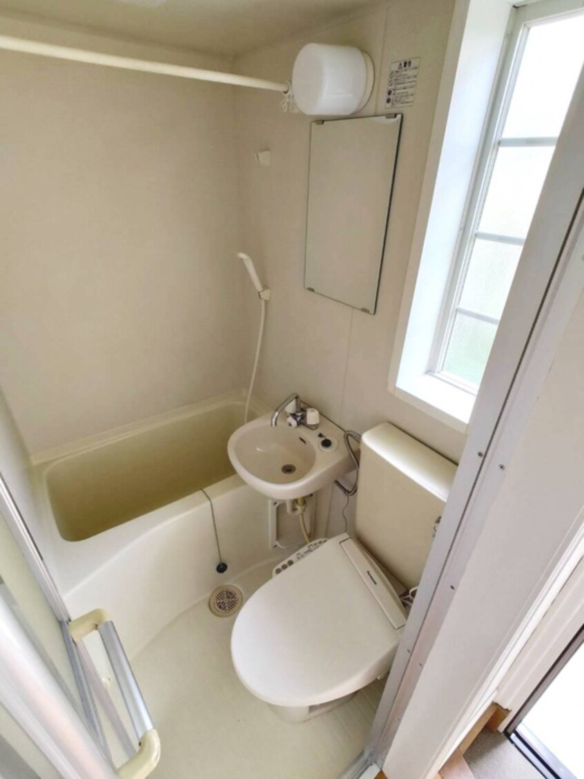 バス／シャワールーム等 石黒レジデンス