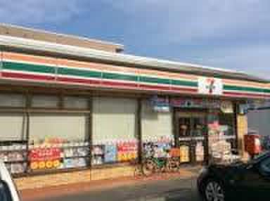 セブンイレブン(コンビニ)まで306m アンソレイエ　アオキ