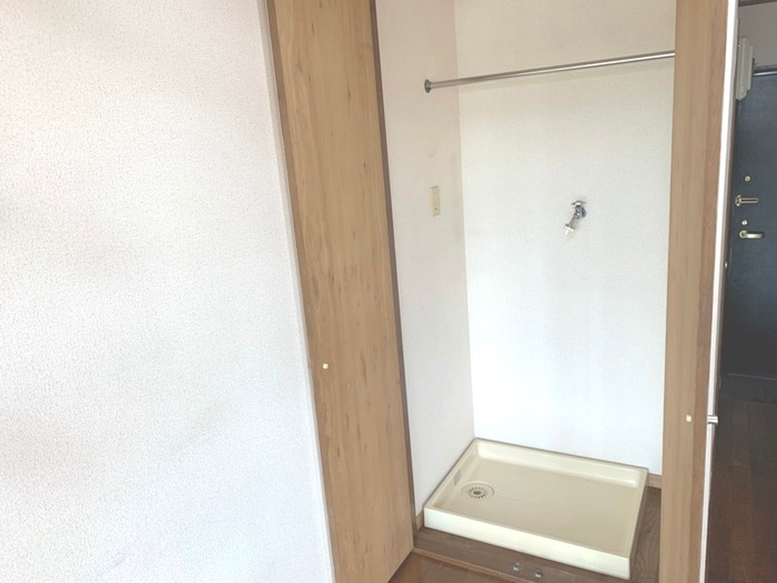 収納 ホワイトシャイン(3F)