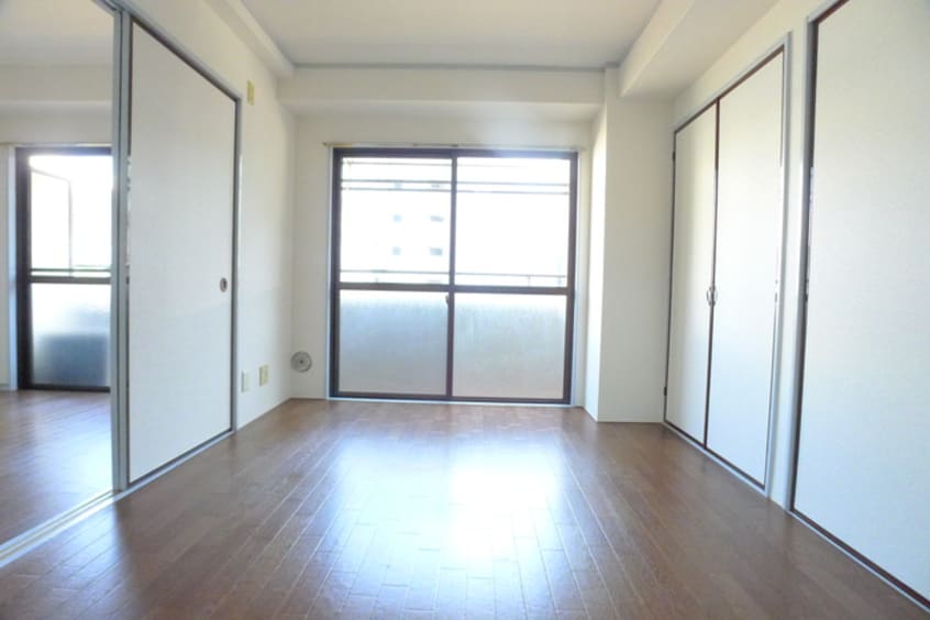 内観写真 ＣＨＥＲＲＹ　ＰＡＲＡＣＥ