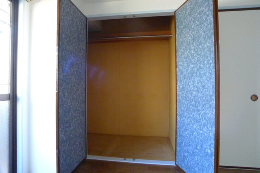 室内からの展望 ＣＨＥＲＲＹ　ＰＡＲＡＣＥ