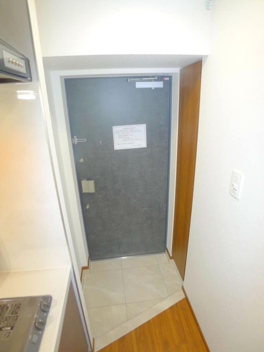 玄関 GRANPASEO金町