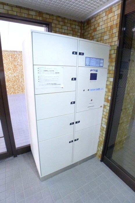 駐輪場 ファミ－ル西葛西