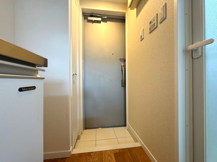 玄関 ＢＲＩＺＺ新宿中井（406）