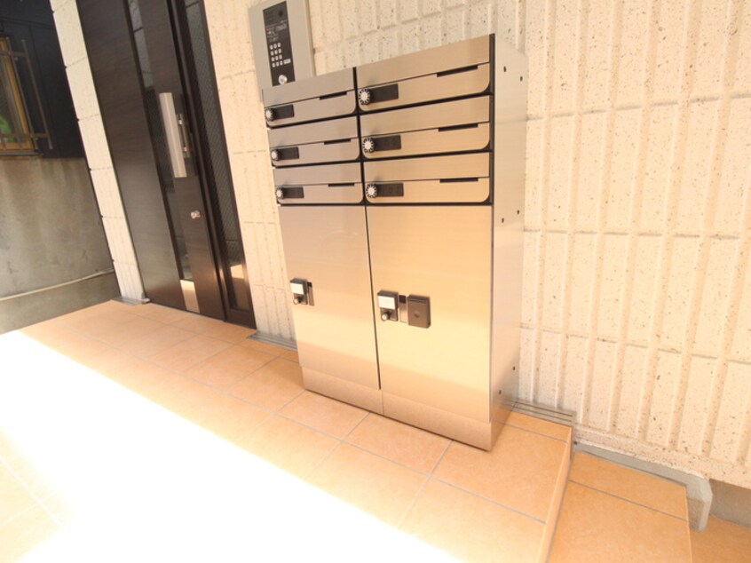 建物設備 Ｒｈｏｄａｎｔｈｅ