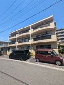 シャルマン島村の外観