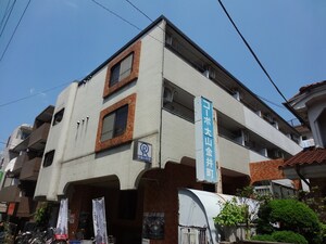 コ－ポ大山金井町（３０２）
