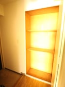 収納 グランシャリオ国立