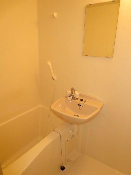 バス／シャワールーム等 アジュール湘南