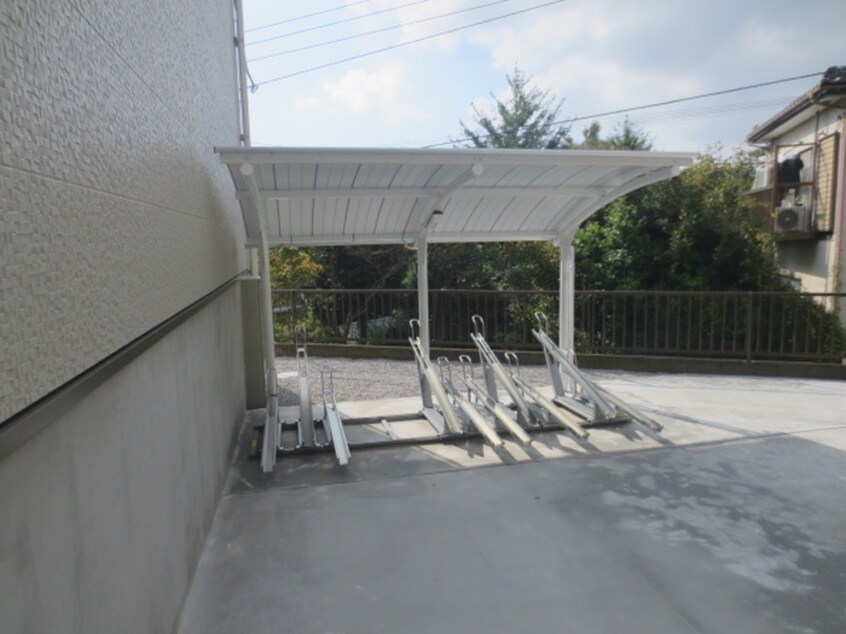駐輪場 スターテラスセイラン