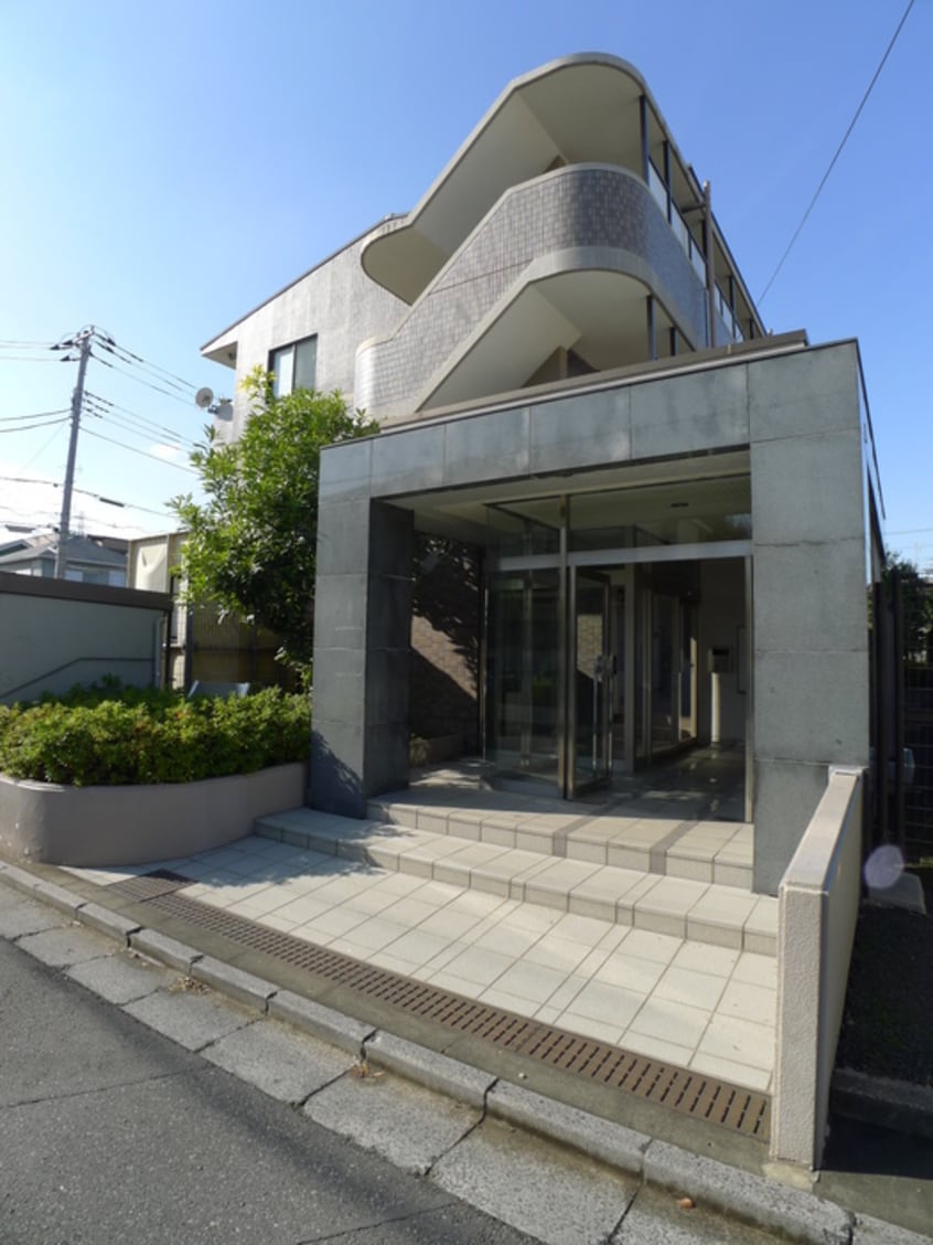 エントランス部分 サニーハイツ