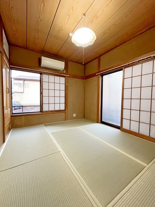 居室 メゾン西村
