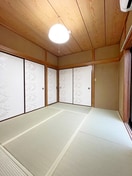 居室 メゾン西村