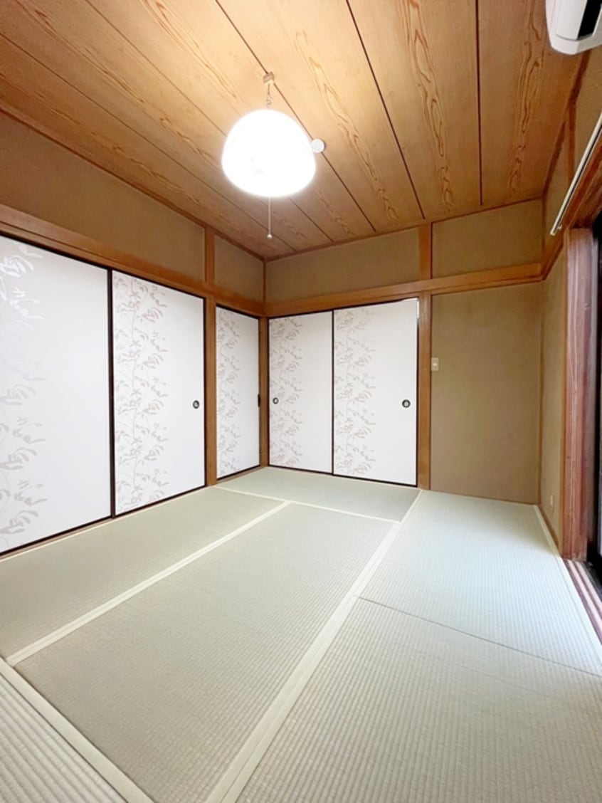 居室 メゾン西村