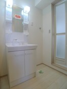 洗濯機置場 first　capital　RIDAI