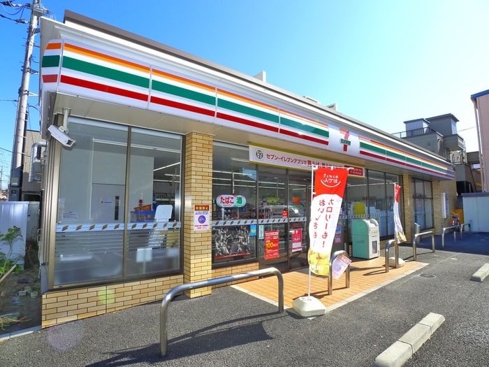 セブンイレブン(コンビニ)まで382m アヴァンス西新井