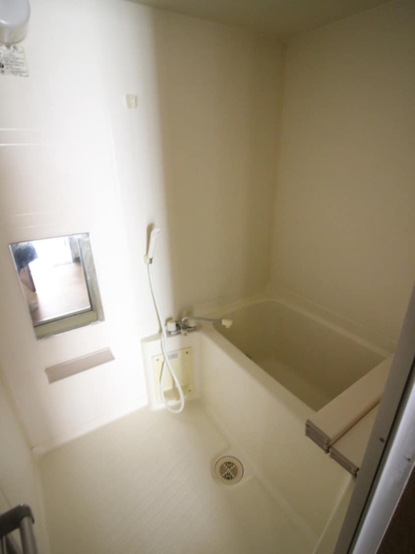 バス／シャワールーム等 ｶｰｻ･ｲﾉｳｴ･ﾃﾙｯﾂｵ