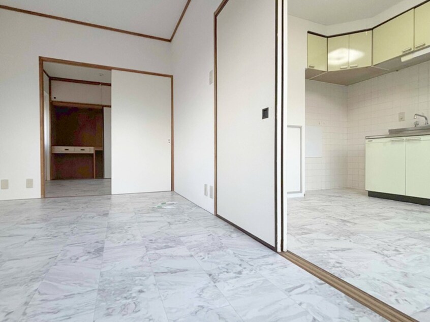 居室 西川口朝日マンション