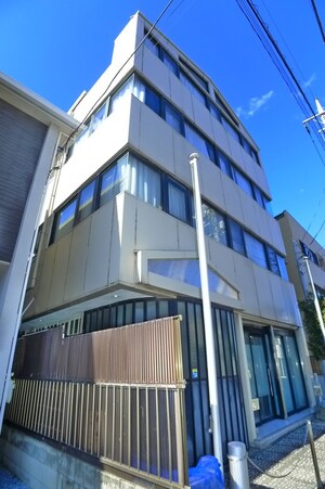 グリ－ンロ－ドパレス