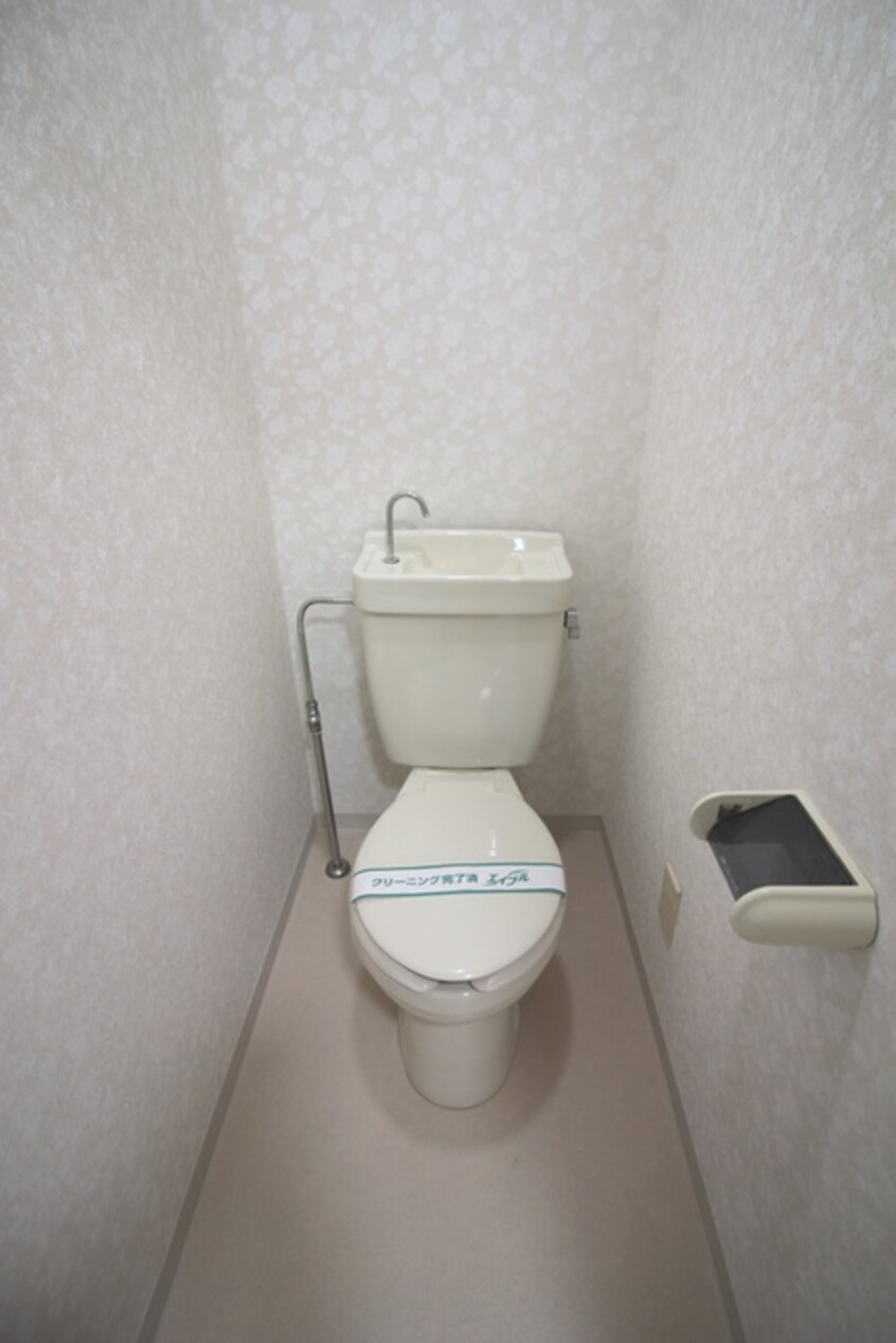 トイレ メゾンド―ル  ２