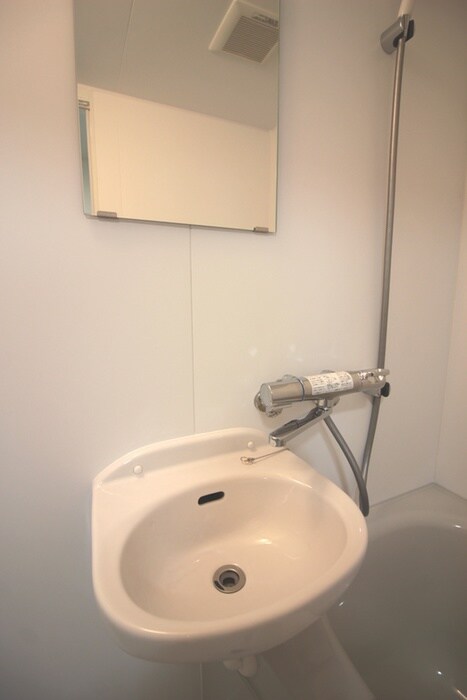 洗面 メゾンド―ル  ２