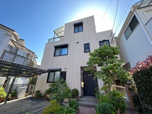 サンズ・コウシュウヤ