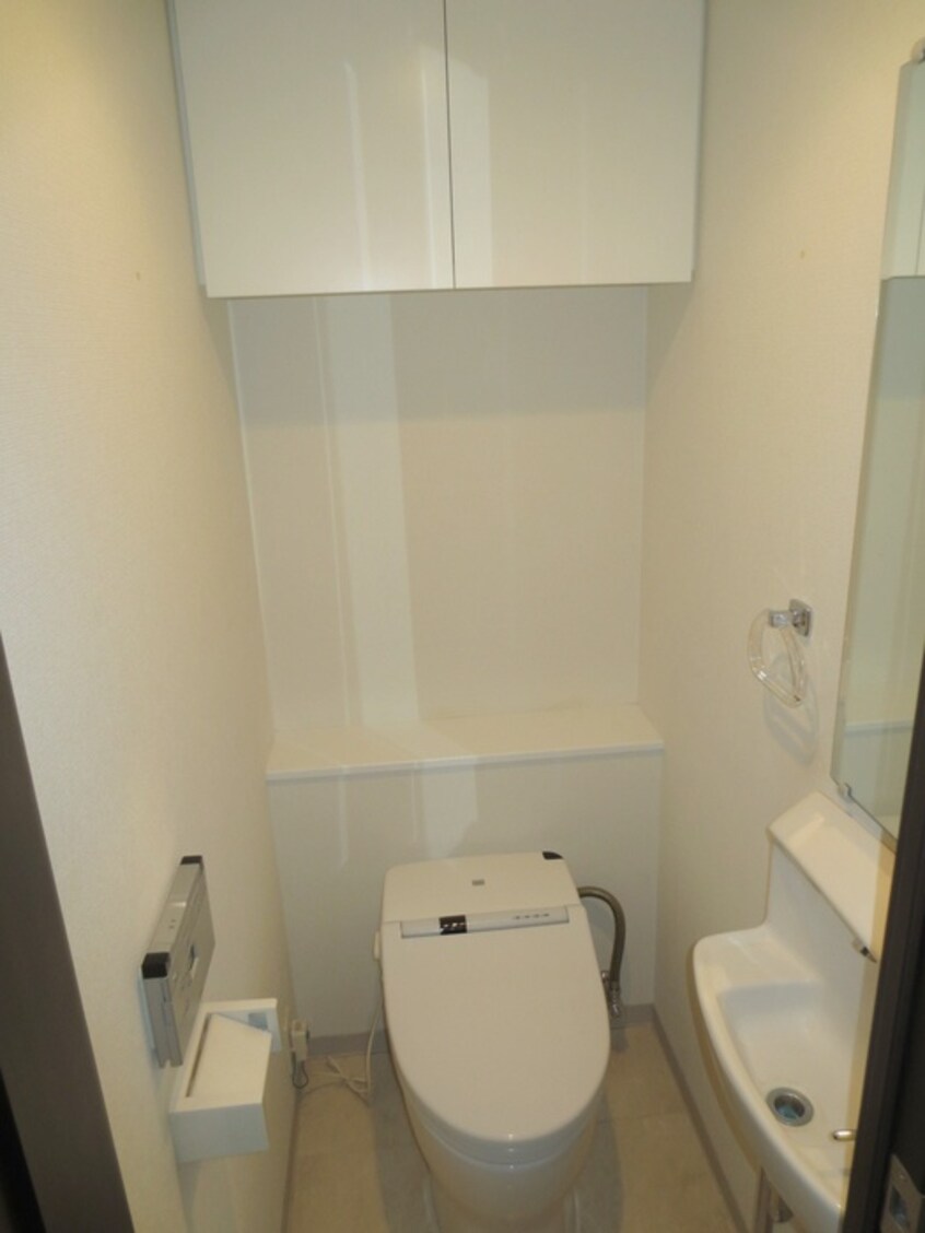 トイレ クリオ上野毛ラ・モ－ド